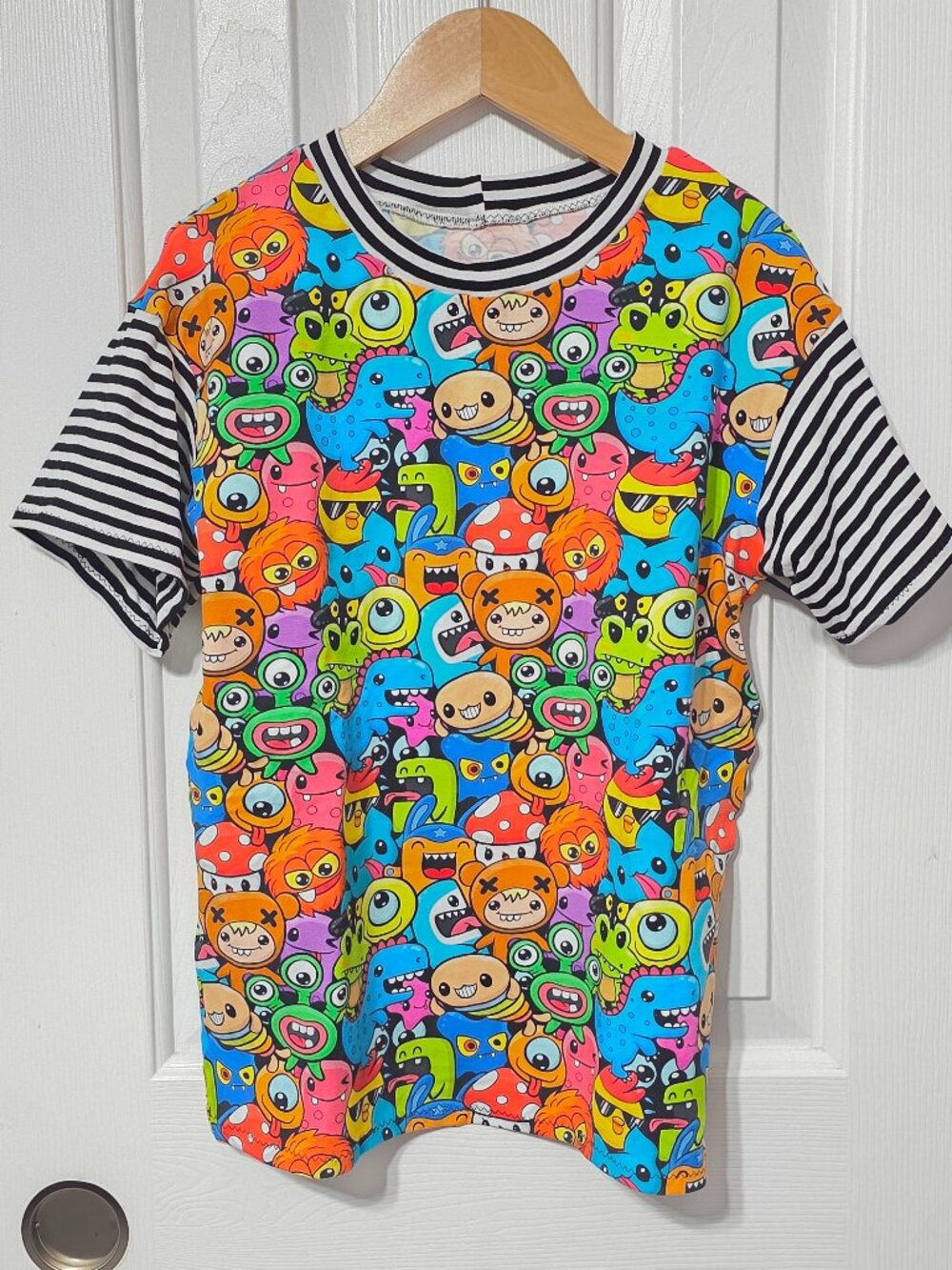 Kids oversized cartoon monster shirt, 8